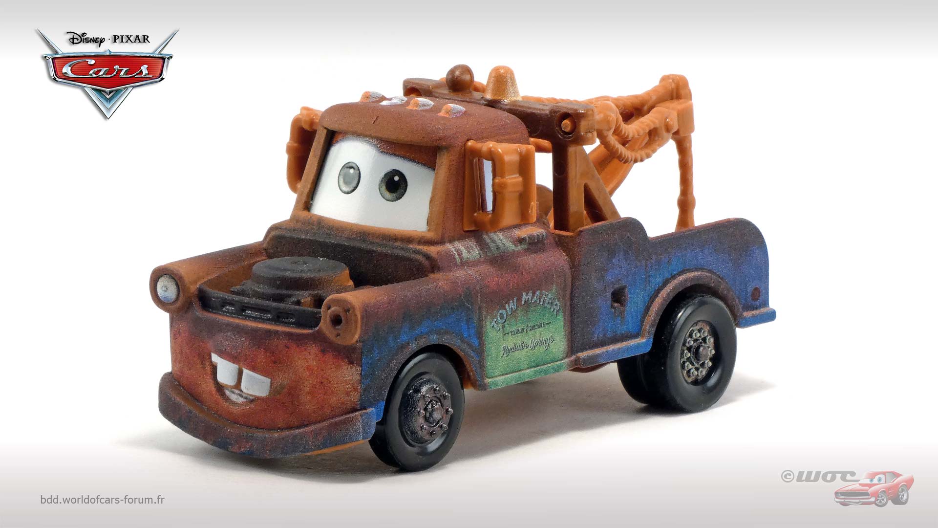Mater with Working Tow Hook